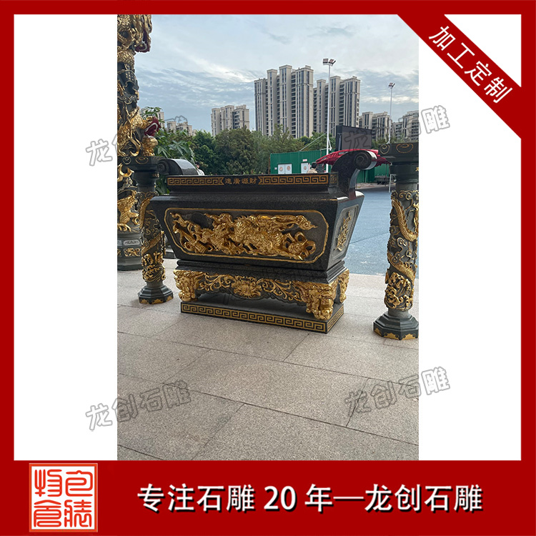 如何根據寺院空間選擇大小合適的石雕香爐？